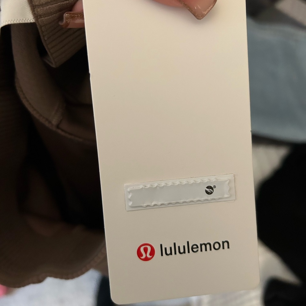 Lululemon Ribbed Flared Pants - Picture 10 of 11